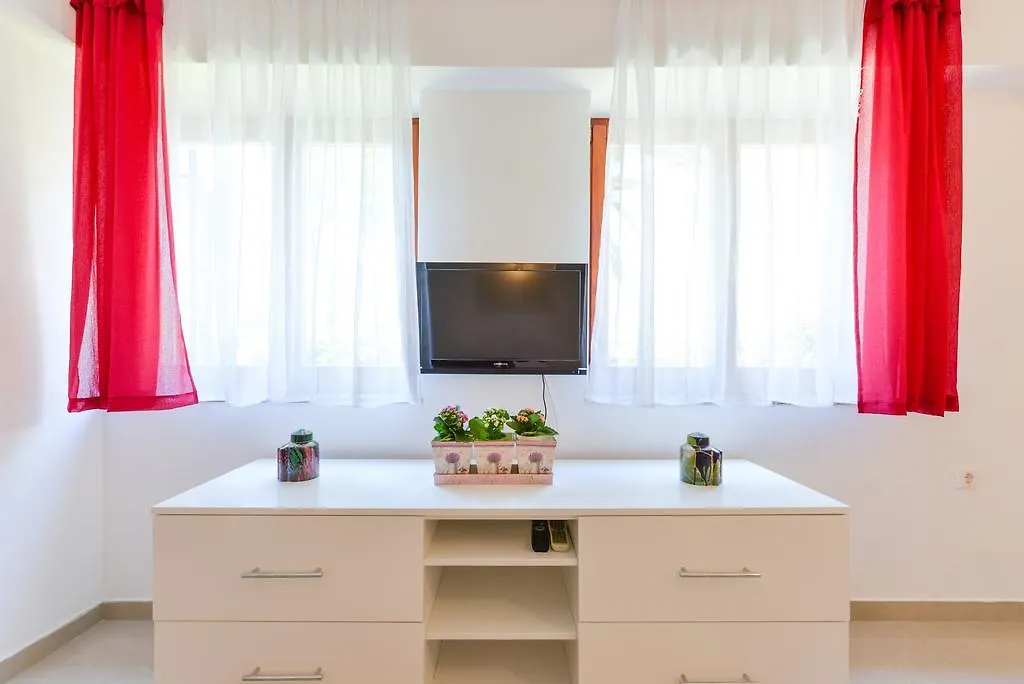 Apartment Nora Zadar