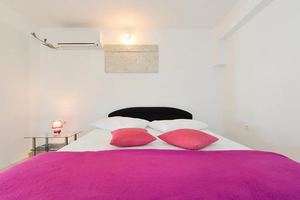 Apartment Nora Zadar