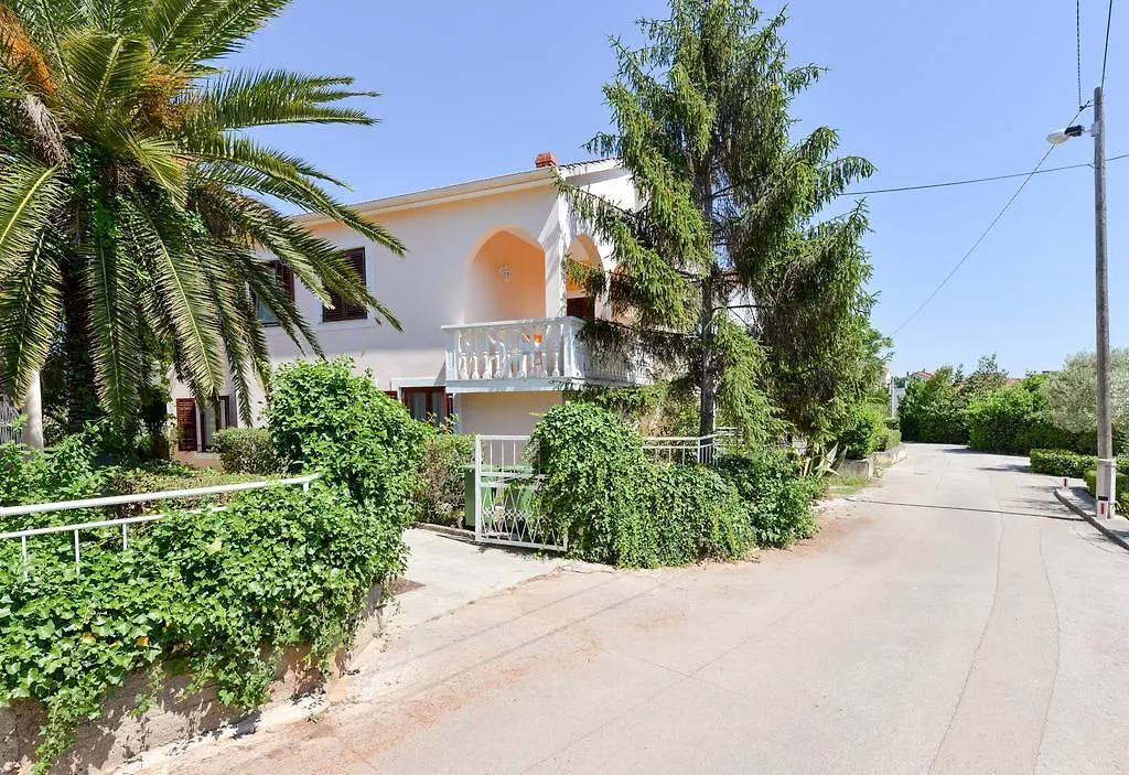 Apartment Nora Zadar
